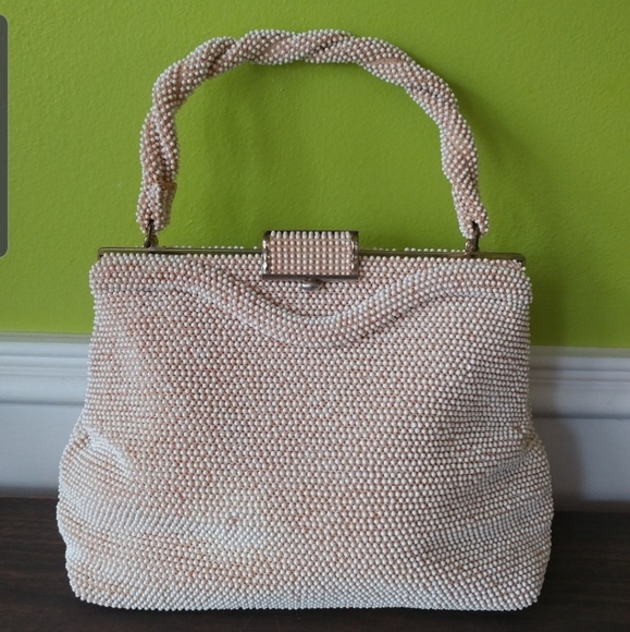 Vintage 50s Lumured Petite Bead Purse - Picture 1 of 8